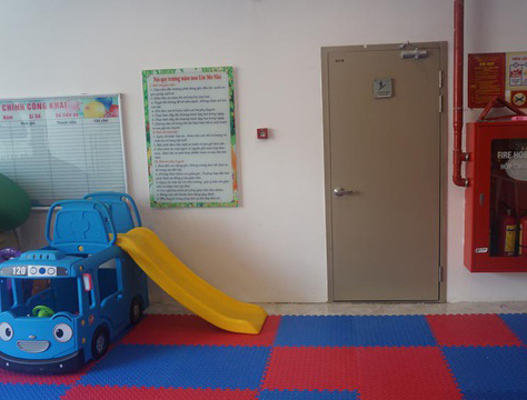 Fire-rated door for school