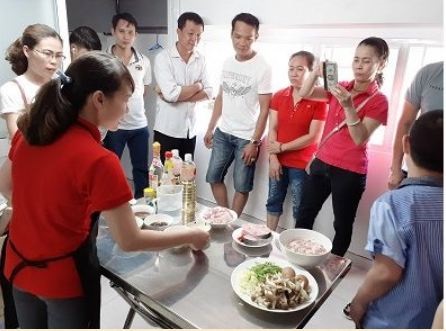 Wine Food cooking class