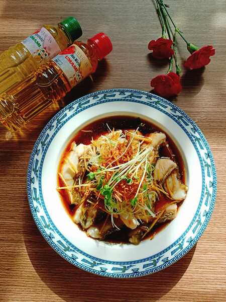 Steamed grouper fillet