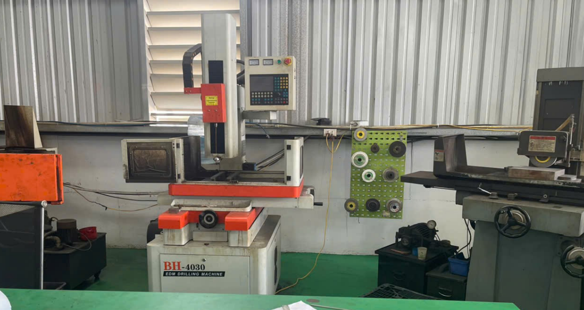 Punching machine
