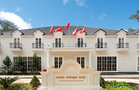 Golden Sun Hotel - Mangden