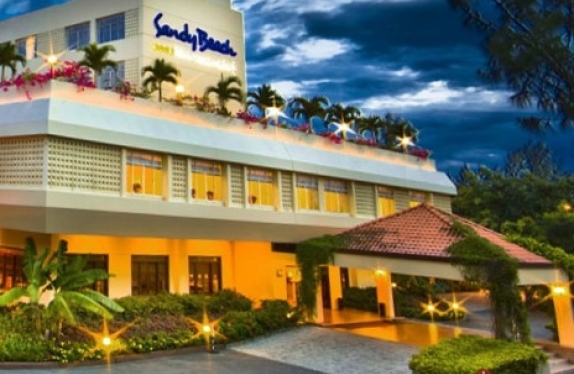 Sandy Beach Non Nuoc Resort