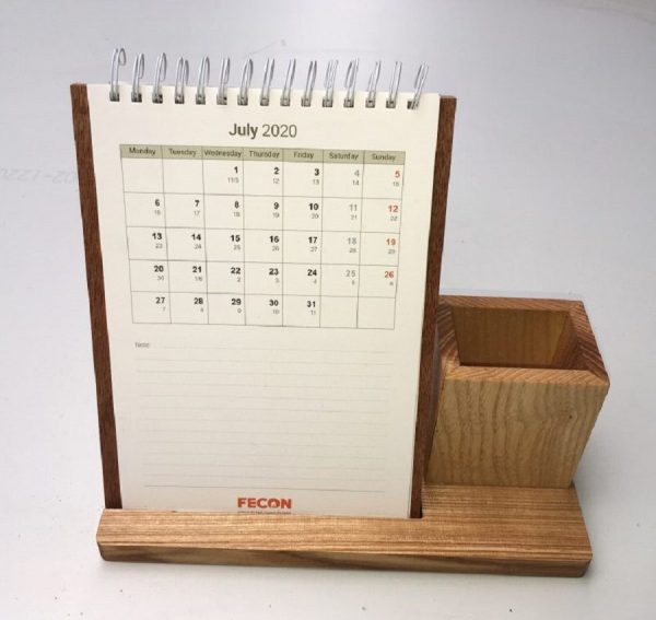 Custom desktop calendars