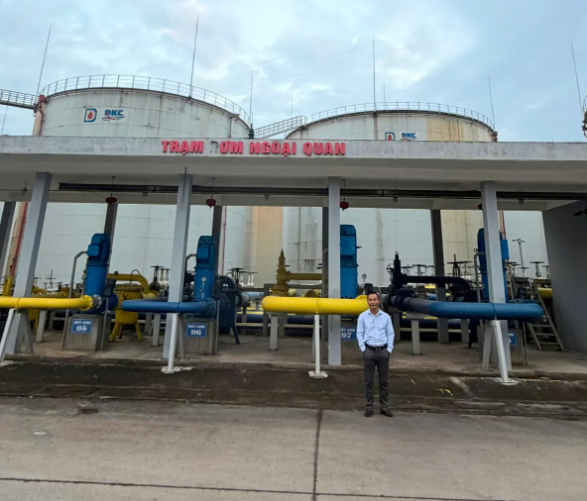 Unite Viet Nam factory image