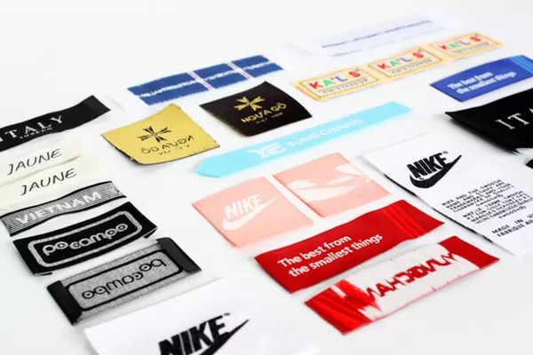 Woven labels