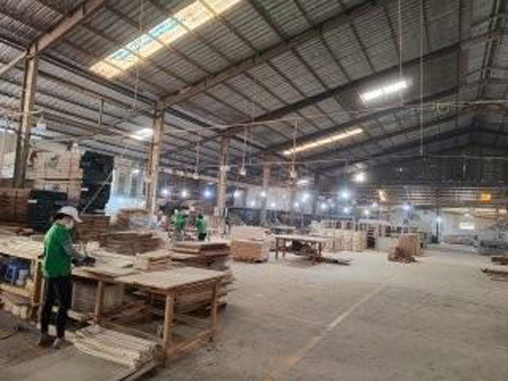 THV Furniture factory image