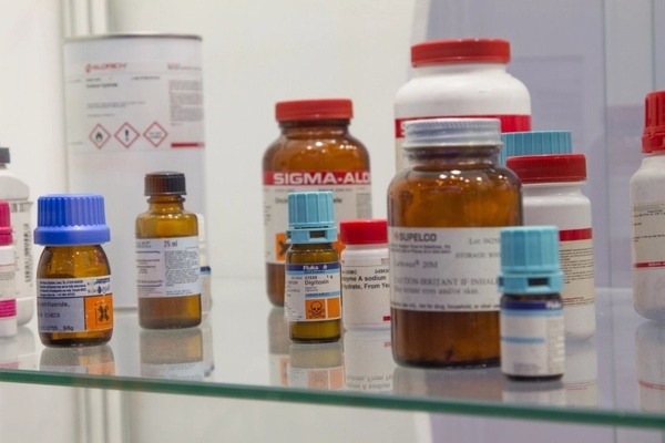 Pharmaceutical labels