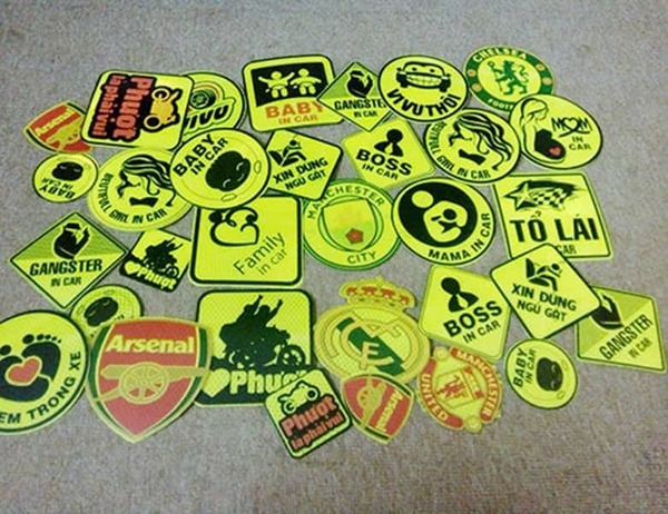 Reflective labels
