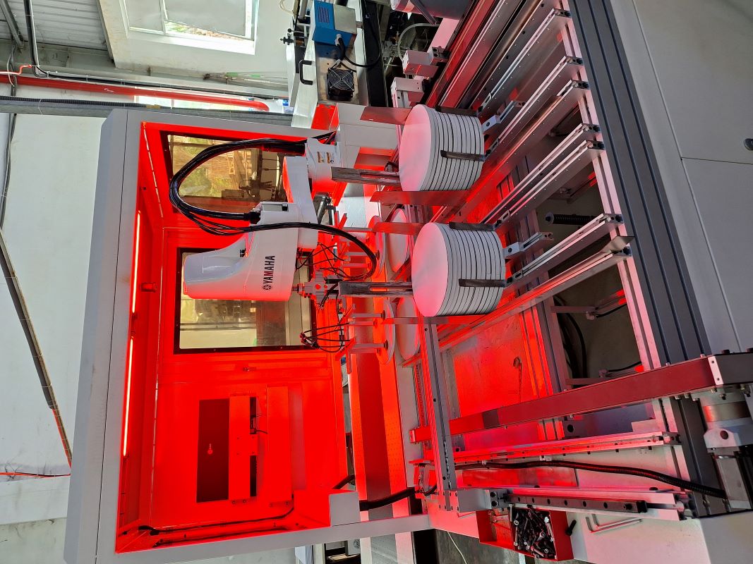 Cake board gluing production line