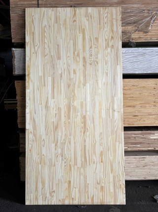 Pine wood