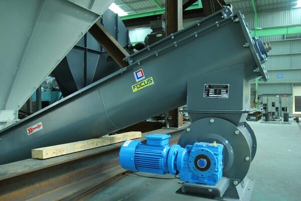 Screw conveyors