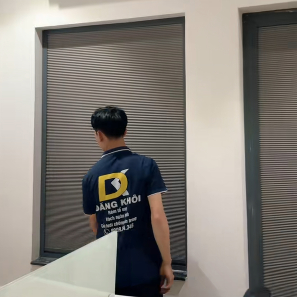 Integrated blinds windows