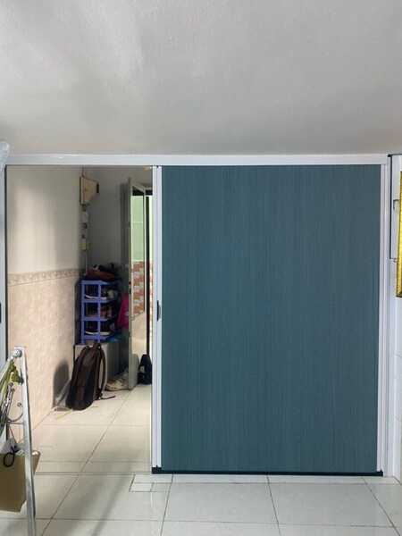 System 45 trackless Plisse partitions