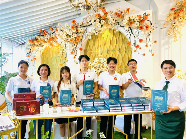 Book launch event of Mr. Dinh Van Hien