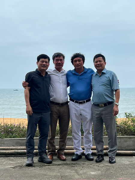 Loc Hoang An with partners and associates