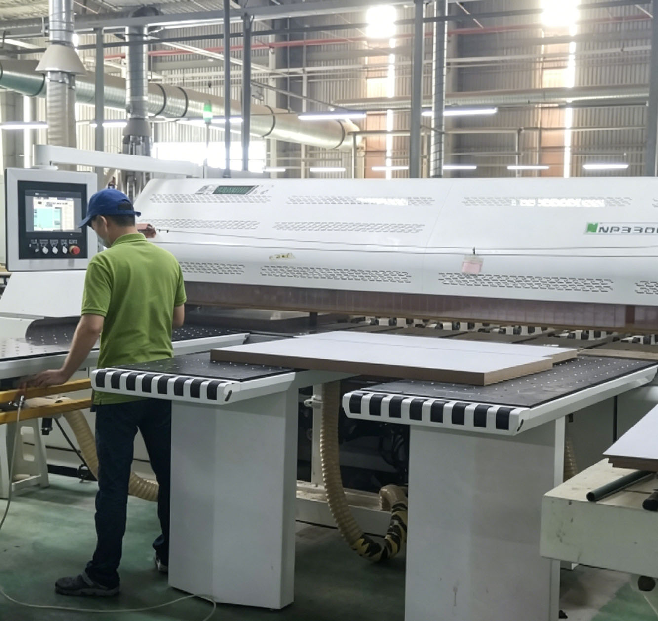 Wissen Wood company image
