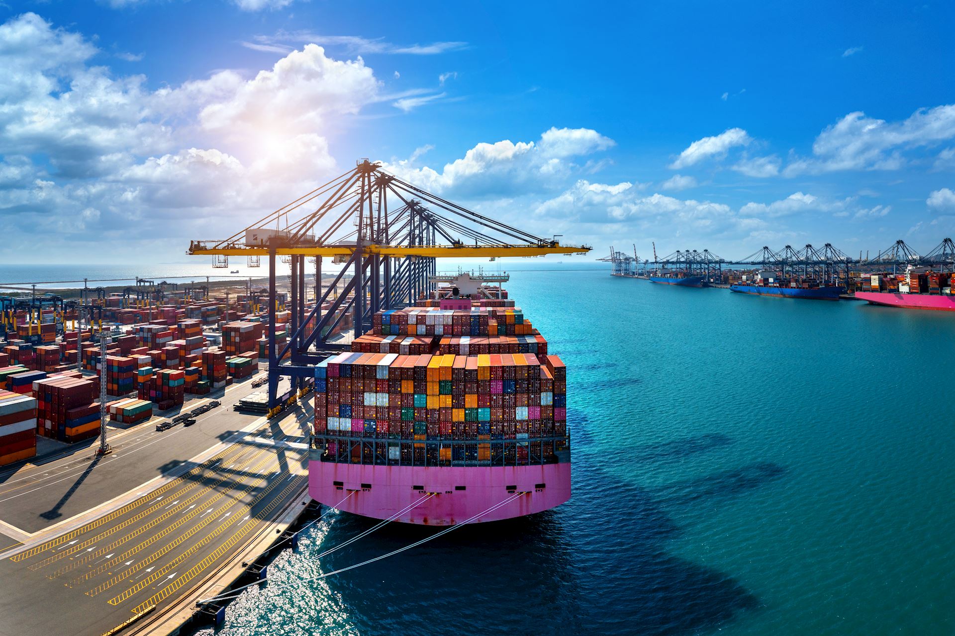 Sea freight transportation service