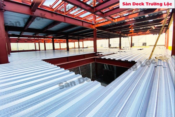 0.65mm steel deck