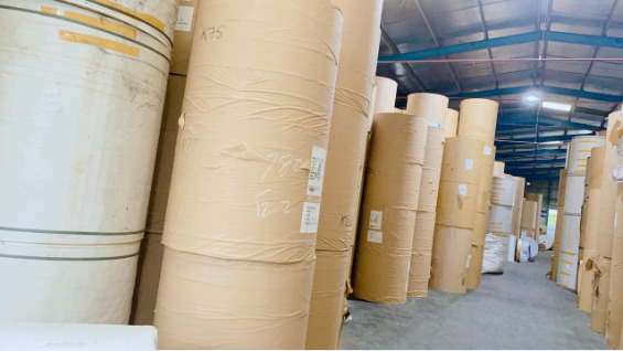 Kraft paper roll