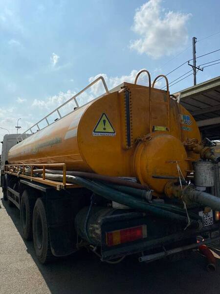 Tank trucks