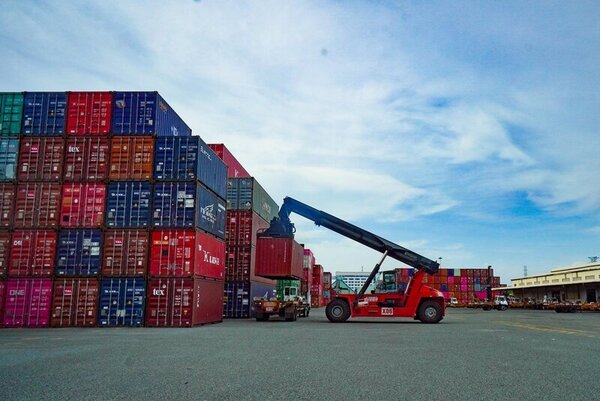 Warehousing and storage services