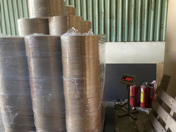 Slit kraft paper rolls