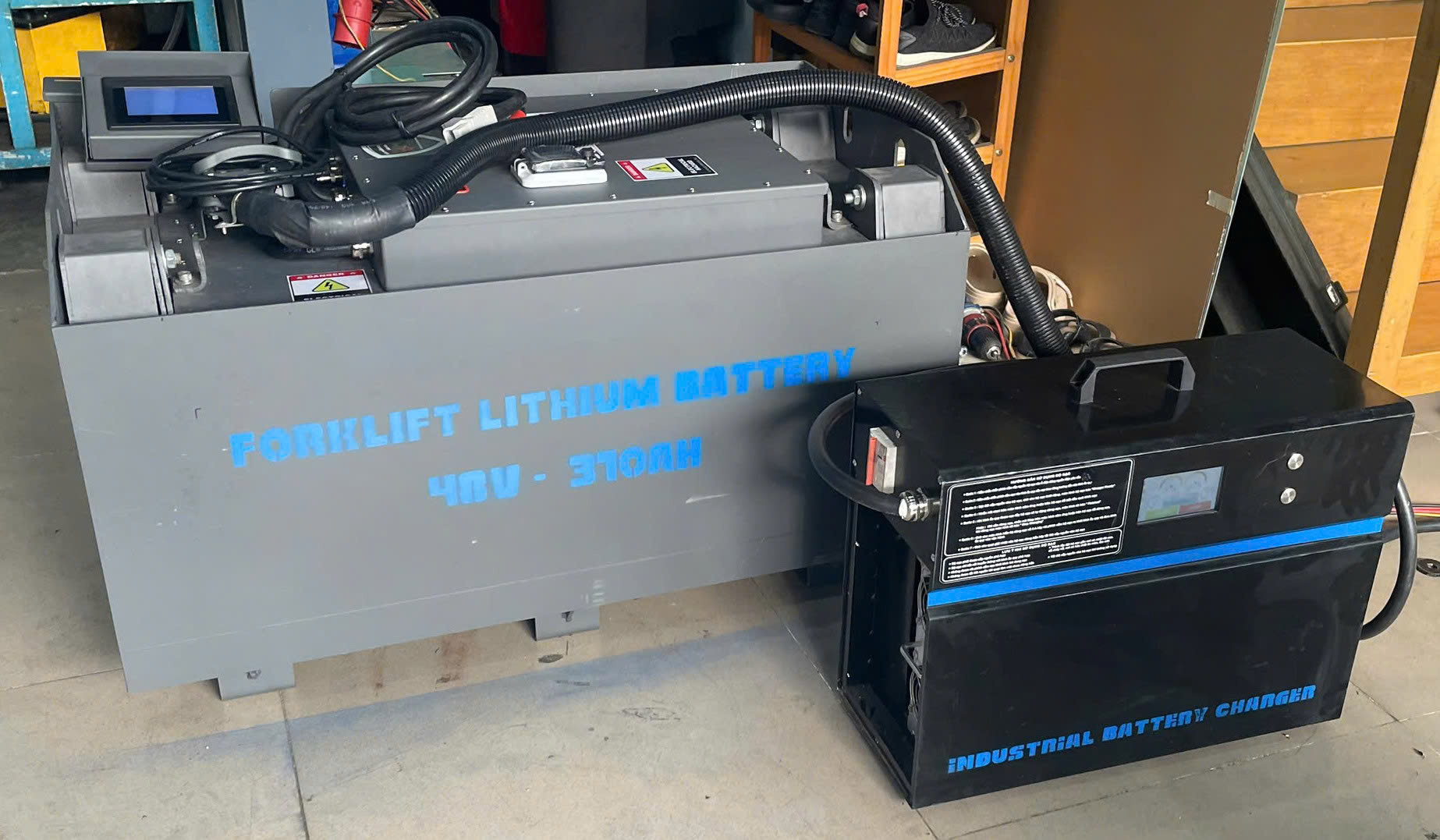 Lithium battery