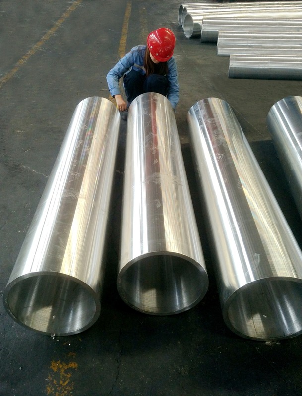 Aluminum tube