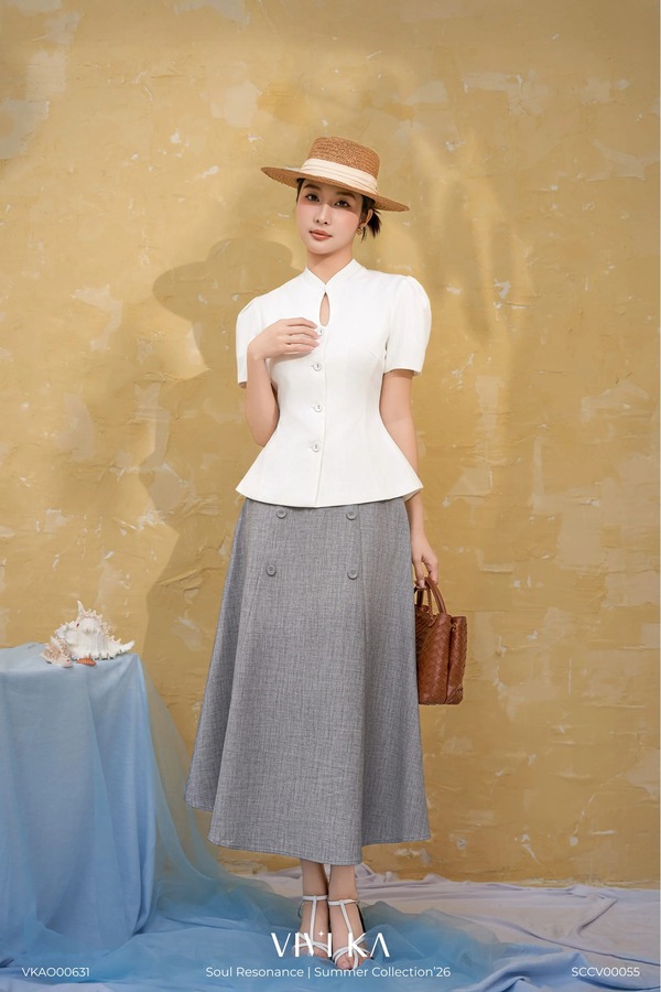 Doris short-sleeved peplum top