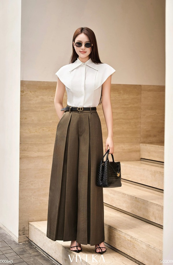 Madge sleeveless shirt