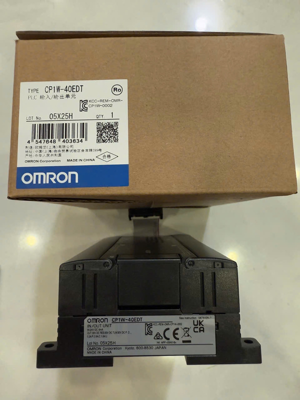 Omron CP1W-40EDT I/O expansion module