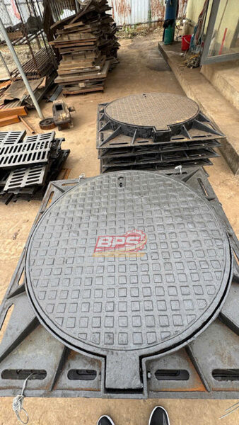Ductile iron and composite manhole covers