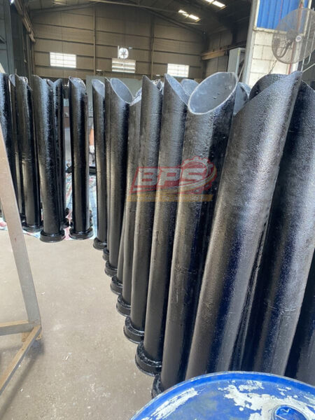 Cast iron bridge drainage pipes