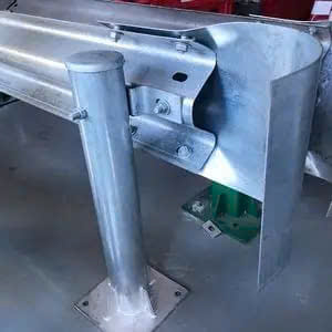 Guardrail end treatment