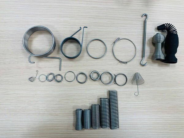 Torsion and ring springs