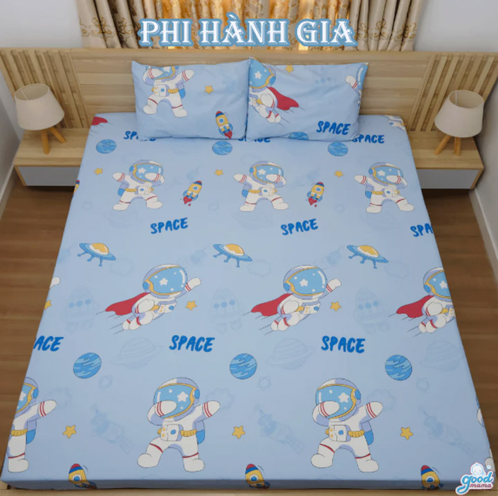 Goodmama Premium Cotton Waterproof Fitted Sheet - Astronaut Pattern
