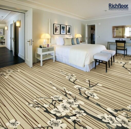Hotel roll carpet