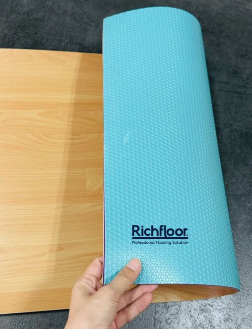 Wood grain sports mats