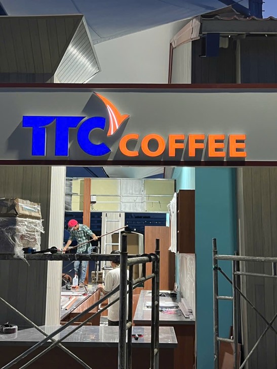 Cafe signage