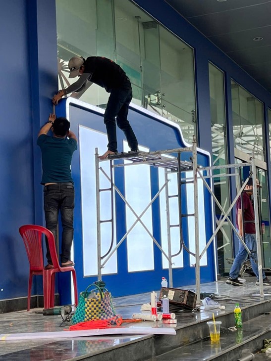 LED board installation