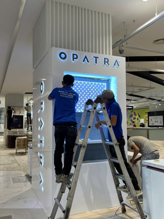 Indoor advertising sign installation
