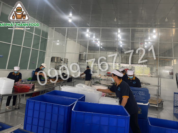 Ho Chi Minh City industrial catering service