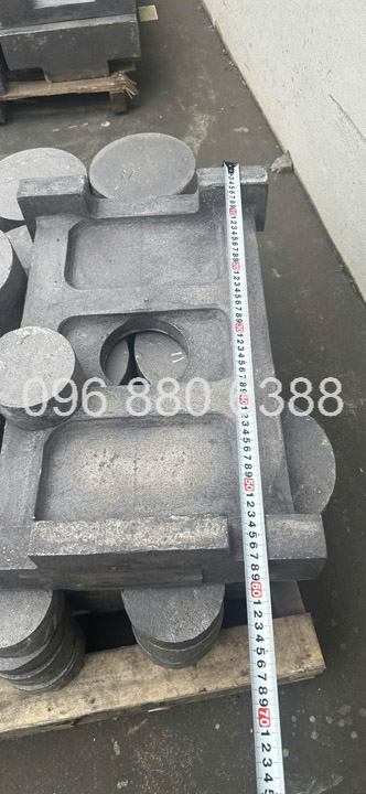 Ductile iron machine base