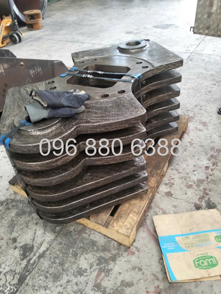 Mn15 stone crusher roller