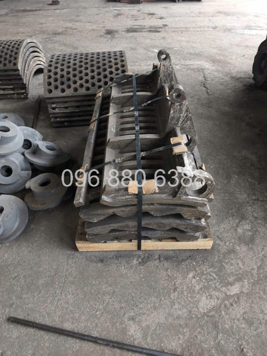 Clay roller & static/movable grate components