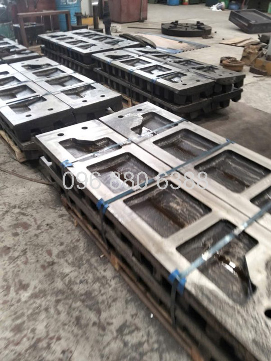 Clay roller & static/movable grate components