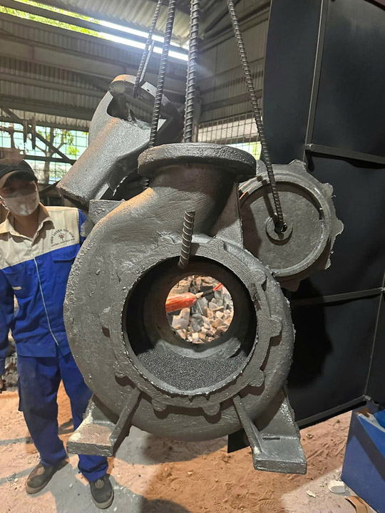 High-chromium alloy cast iron pump impeller