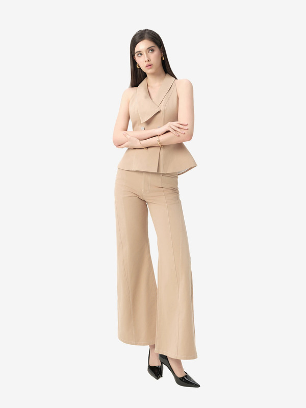 Sleeveless peplum pant suit