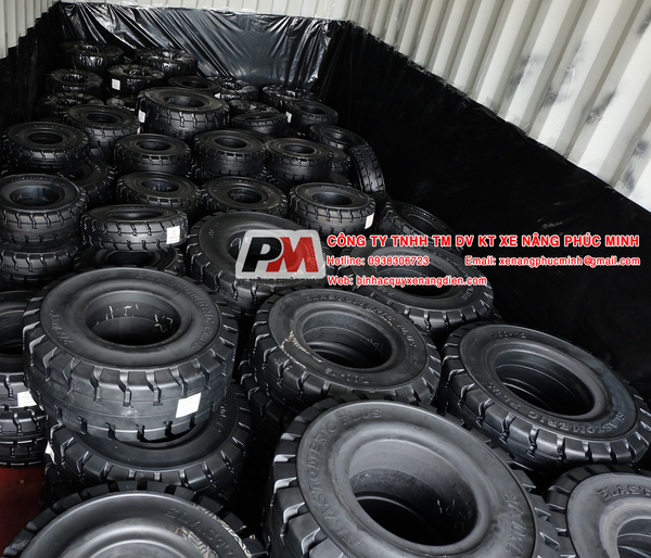 Forklift tire