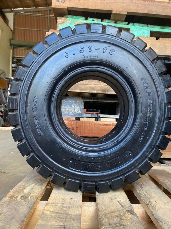 Masai forklift tire 650-10